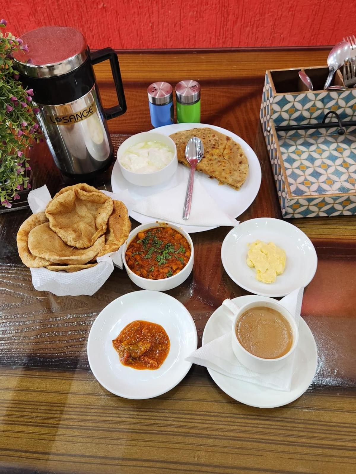 Hotel Claytone Near Delhi Airport New Delhi